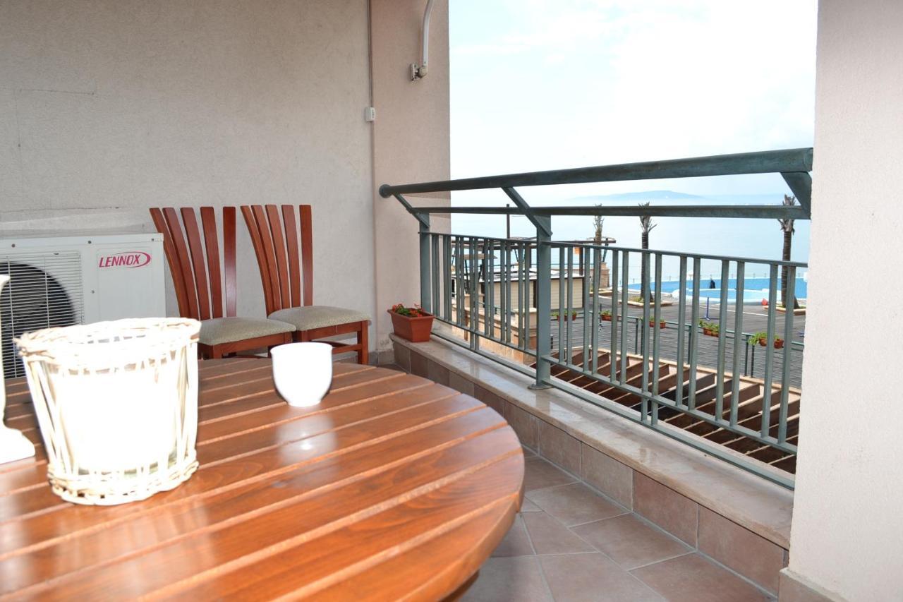 Port Balchik Apartment Exterior photo